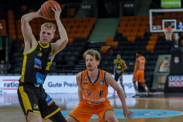 也将金奈推 也将金奈推