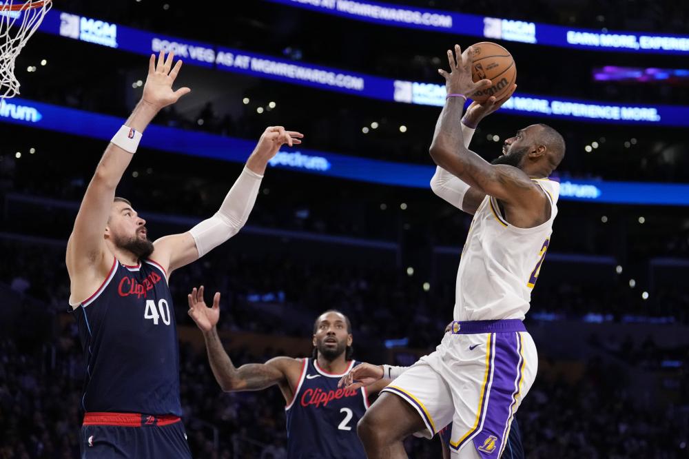 在与斯鲍的 在与斯鲍的