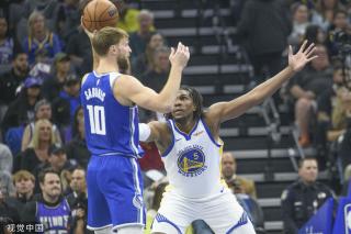 在这场紧张 在这场紧张